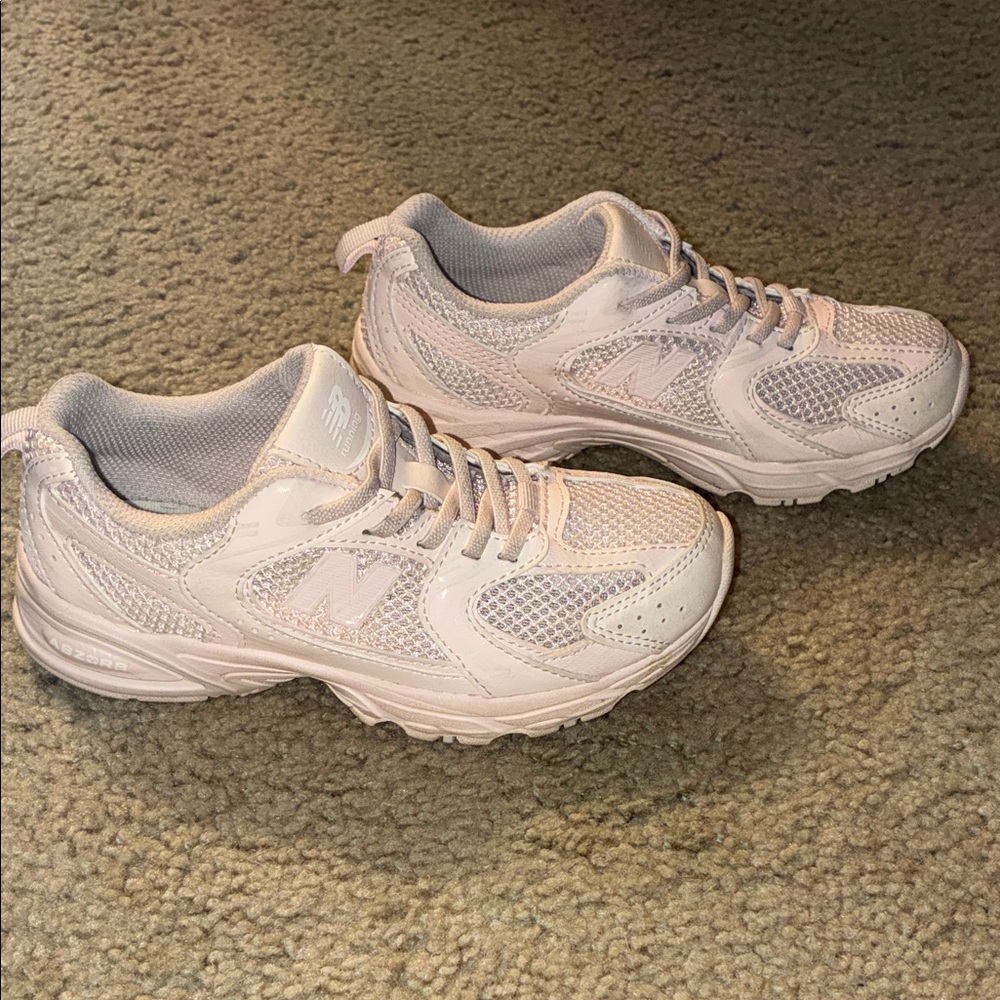 New Balance girls Light Pink Sneakers
